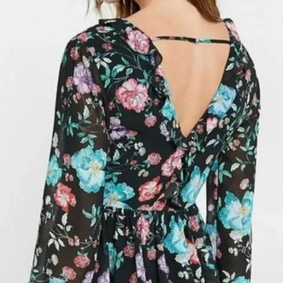 Express Dark Floral Babydoll Mini‎ Dress Ruffled Flowy Lightweight Size 6 - Picture 2 of 15